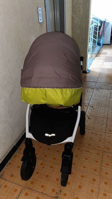 продаю связи с переездом: Балдар арабасы, Колдонулган — 1