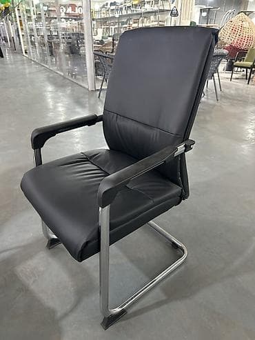 Офис креслолор, Дөңгөлөксүз, түсү - Кара, Экокожа