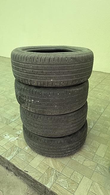 шины на москвич: Шины 215 / 55 / R 17, Лето, Б/у, Комплект, Легковые, Корея, Kumho — 1