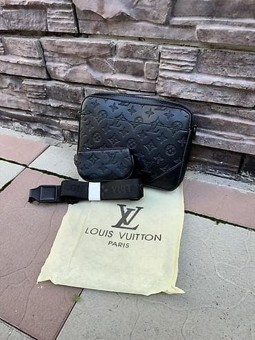 louis vuitton барсетка: Классическая сумка, Louis Vuitton, Застежка на молнии, Мужские, Новый — 1
