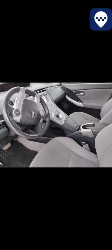 авто в рассрочку без банка без первоначального взноса в бишкеке: Toyota Prius: 2014 г., 1.8 л, Автомат, Гибрид, Хэтчбэк — 7