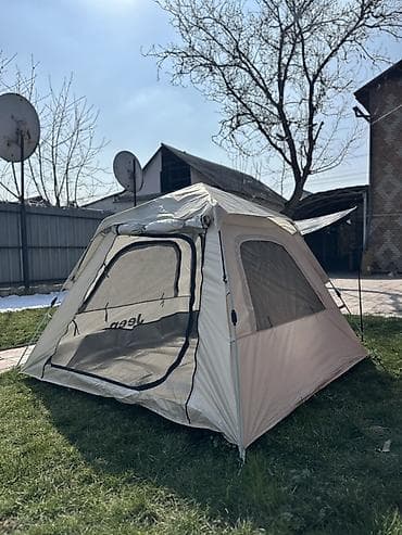 Другое для спорта и отдыха: Палатка Jeep для кемпинга - Просторная кемпинговая палатка бренда — 3
