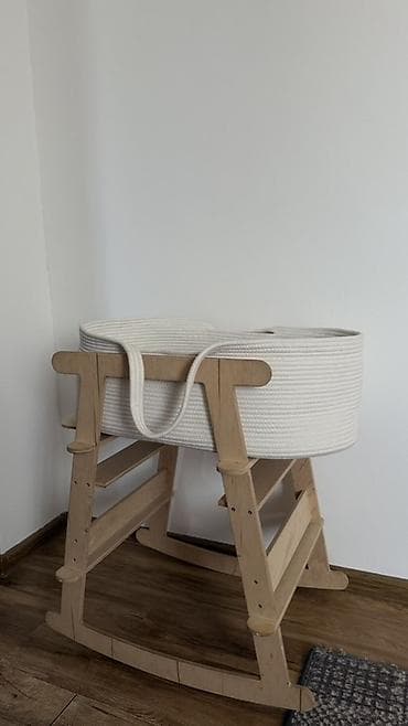 stokke люлька: Плетёная переносная люлька для новорождённого с деревянной качающейся — 1
