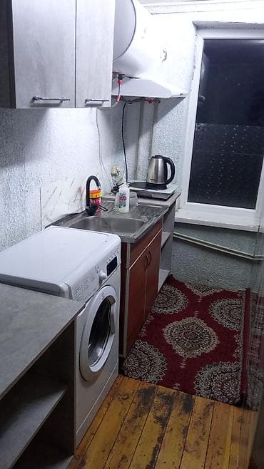 продаю квартиру аламидин 1: Сдается уютная комната-студия с отдельной кухонной зоной. - — 4