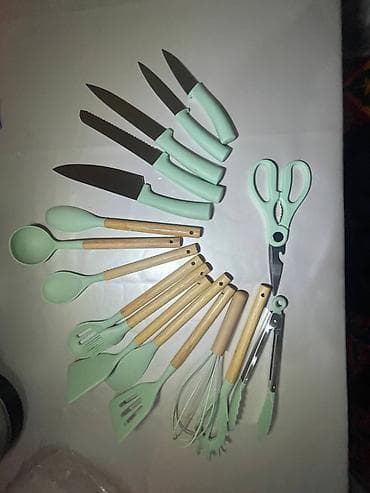 лепщица пельмени: Набор кухонных принадлежностей с подставкой, мятный цвет Состав — 2