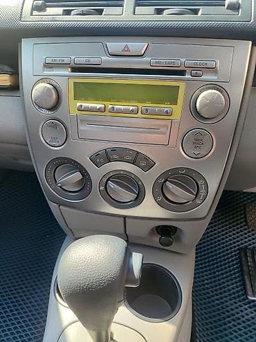 Продажа авто: Mazda Demio: 2004 г., 0.3 л, Бензин, Хэтчбэк — 7