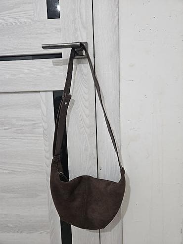 прозрачные сумки: Трендовая сумка круассан из коричневой замши - Материал: мягкая — 3