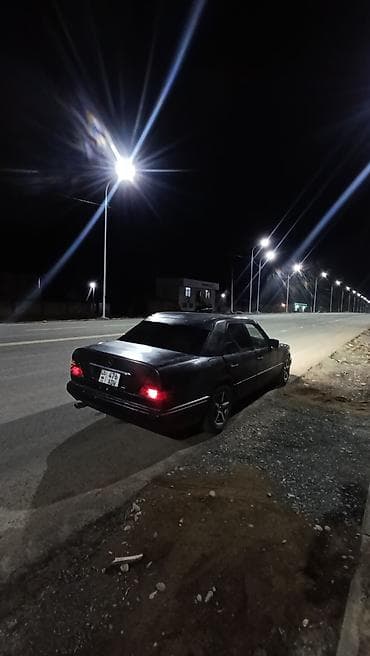 man tgm: Mercedes-Benz E-Class: 1994 г., 2 л, Механика, Бензин, Седан — 4