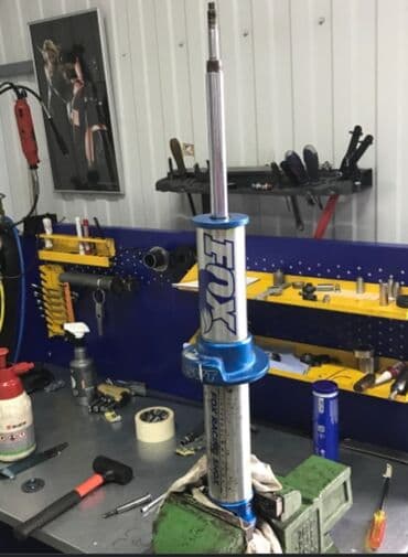 ремонт меховых изделий: Ремонт деталей автомобиля, без выезда — 5