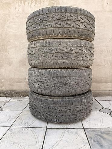 Диски: Шины 265 / 60 / R 18, Всесезонная, Б/у, Комплект, Внедорожные (АТ/МТ), Япония, Bridgestone — 1