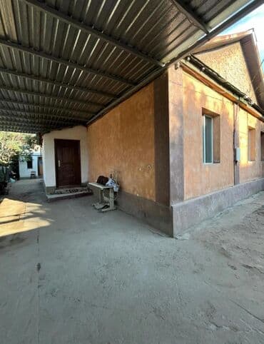 Дом, 90 м², 4 комнаты, Агентство недвижимости, Старый ремонт