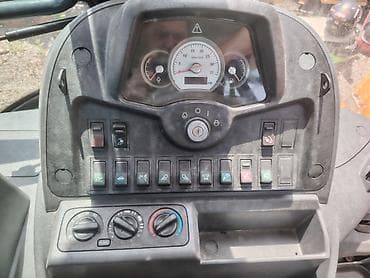 wuling mini ev: Экскаватор, Hyundai, 2013 г., Колесный — 6