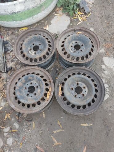 Железные Диски R 15 Mercedes-Benz, Комплект, отверстий - 5, Б/у at lalafo.kg Железные Диски R 15 Mercedes-Benz, Комплект, отверстий - 5, Б/у