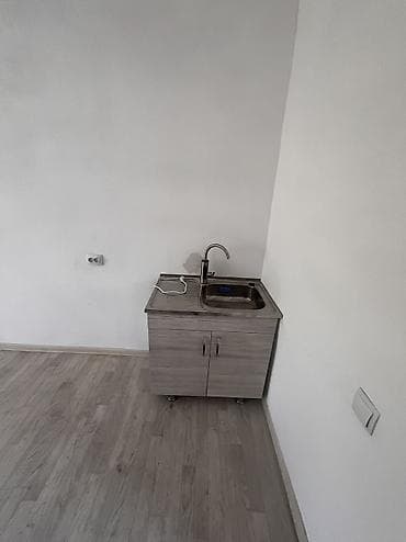 фучика 18 а: Студия, Собственник, Без подселения, Без мебели — 4