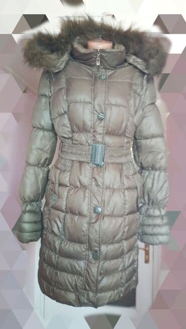 Бекерге берем: Обмен на продукты : зимние и деми куртки женские от 46-48 до 50-52р. — 24