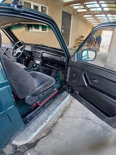 sprinter 4 4: ВАЗ (ЛАДА) 4x4 Нива: 2011 г., Механика, Бензин, Внедорожник — 9