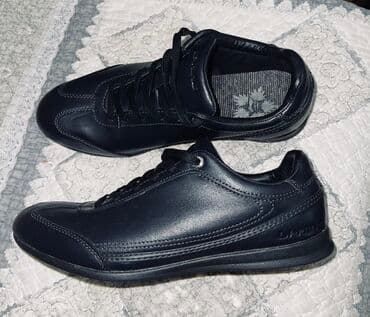 женская обувь больших размеров: Продам женские кроссовки Li-Ning, новые (1 выход), 37 размер, на — 1