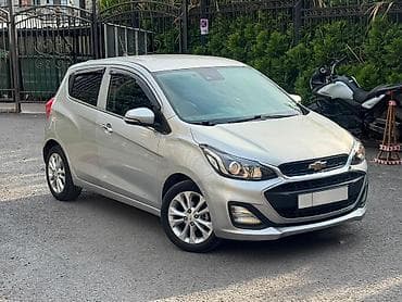 Chevrolet Spark: 2019 г., 1 л, Автомат, Бензин, Хэтчбэк