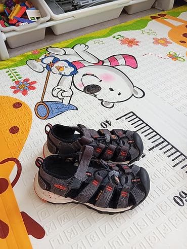 обувь для садика: Комплект, цвет - Черный, Б/у — 8