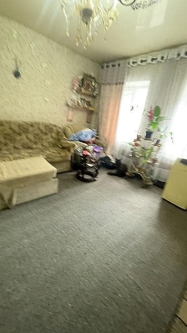 Дома: 🏡 Продаётся 4-комнатный дом в районе Баят 📍 Участок — 3.5 сотки 🔒 Дом — 3