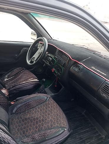 вmw 34: Volkswagen Golf: 1991 г., Газ, Хэтчбэк — 5