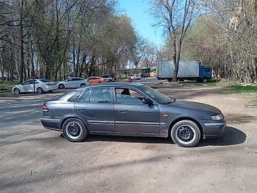 Mazda 626: 1999 г., 2 л, Кол менен иштөөчү, Бензин, Хетчбек