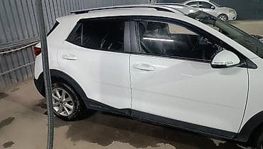 dct: Kia Stonic: 2018 г., 1.6 л, Робот, Дизель, Хэтчбэк — 9