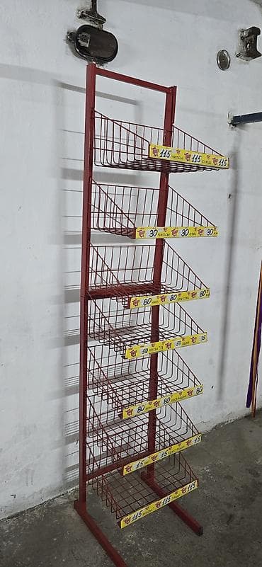 торговый оборудование: Напольные металлические стеллажи для выкладки снеков/чипсов — 1