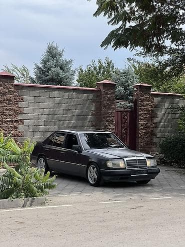 Mercedes-Benz E-Class: 1990 г., 2.3 л, Механика, Бензин, Седан at lalafo.kg Mercedes-Benz E-Class: 1990 г., 2.3 л, Механика, Бензин, Седан