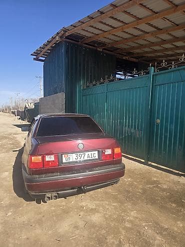 Продажа авто: Volkswagen Vento: 1992 г., 1.8 л, Механика, Бензин, Седан — 5