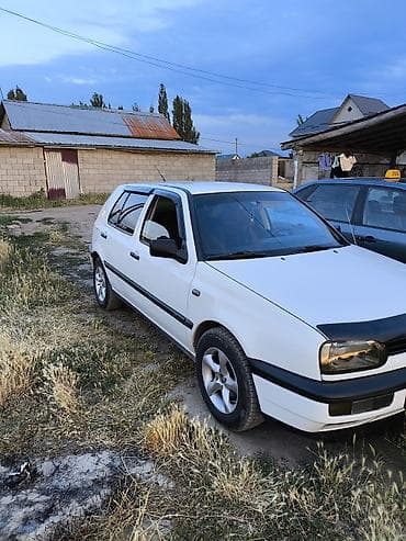 lexus is 2017: Volkswagen Golf: 1998 г., Хэтчбэк — 5