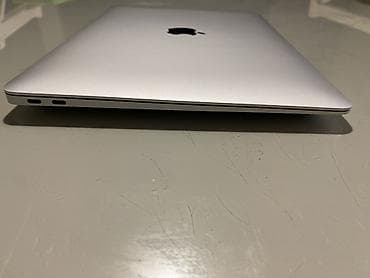 наушники компьютерные: Apple MacBook Air 13" (серебристый) - Дисплей Retina с тонкими — 9