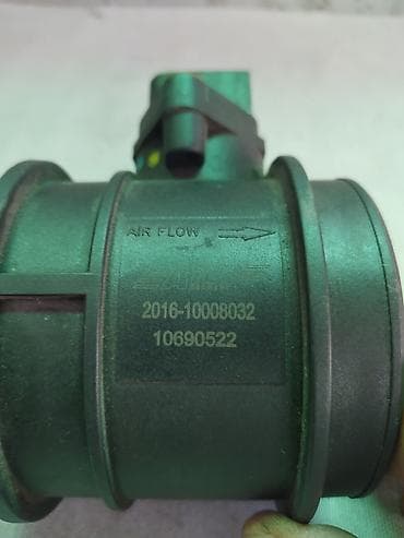 мощный сигнал: Расходомер мерс 112 113 мотор объем 3.2 4.3 воздухамер валюмитор дмрв — 1