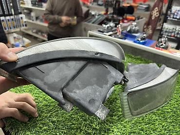 Автокосметика: Комплект передних фар Lexus 2005 г., Б/у, Оригинал, США — 8