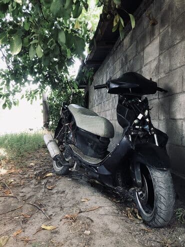 мопед купить бу: Скутер Yamaha, 150 куб. см, Бензин, Колдонулган — 1