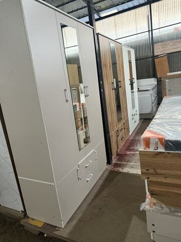 Кухонные шкафы: Шифоньеры — 26