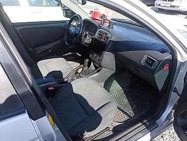 spark 7: Toyota Avensis: 2003 г., 1.8 л, Автомат, Бензин, Универсал — 5