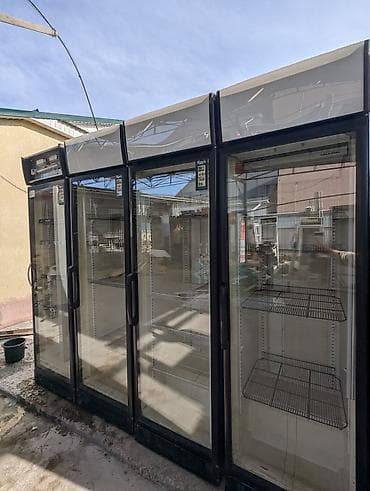 Холодильное оборудование: Для напитков, Для молочных продуктов, Кондитерские, Россия, Б/у — 1