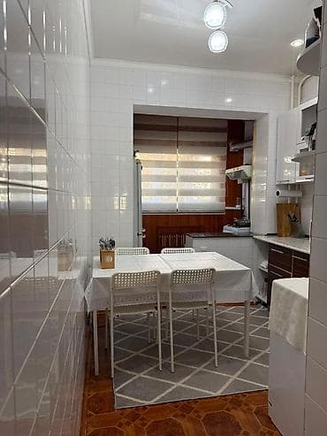 kva: 3 комнаты, 60 м², 12 мкр 106 серия, 3 этаж, Косметический ремонт — 1