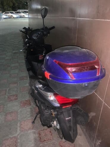 двухместный мопед: Продаю мото!!!!
срочно!!!
пробег 2300 оригинал 
в хорошем состоянии — 3