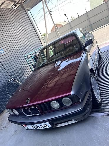BMW 5 series: 1991 г., Механика, Бензин, Седан