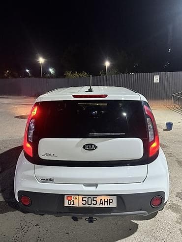 Kia Soul: 2018 г., Автомат, Бензин, Хэтчбэк — 3