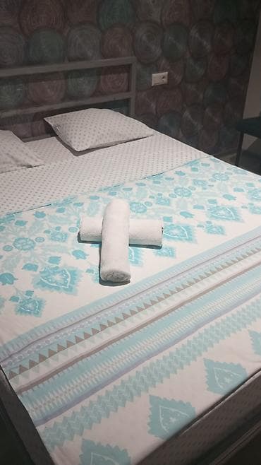 Бөлмөлөр: Жильё посуточно. Чистота, уют, спокойная атмосфера. Принимаем гостей — 1