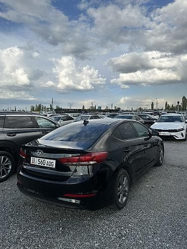 mini kuper: Hyundai Elantra: 2016 г., Автомат, Бензин, Седан — 5