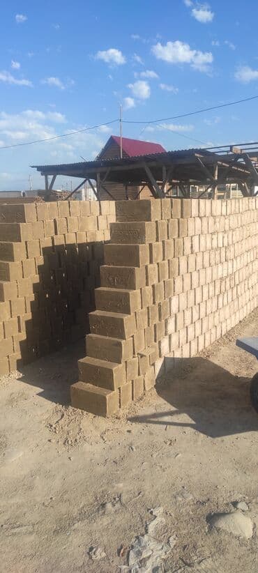 купить бу оборудование для производства полистиролбетона: Кирпич станок төө 🐫 кирип полуавтомат размер блок 15 можно любой — 4