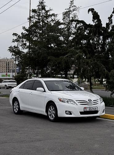 imac 2011: Toyota Camry: 2011 г., 2.5 л, Автомат, Бензин, Седан — 2