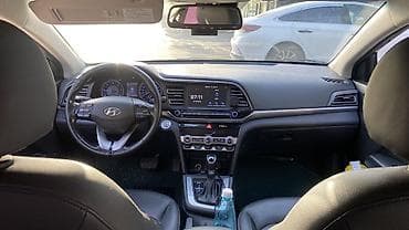 Продажа авто: Hyundai Avante: 2019 г., 1.6 л, Робот, Бензин, Седан — 4