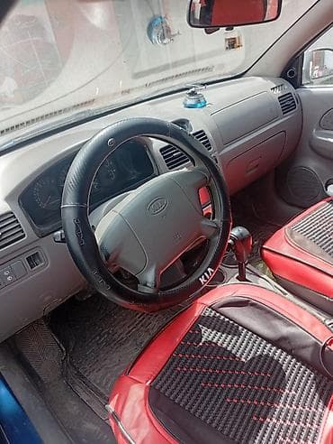Kia Rio: 2003 г., Автомат, Бензин, Хэтчбэк — 4