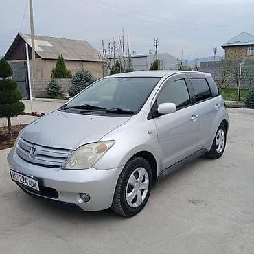 машина дешёвый: Toyota Ist: 2002 г., 1.3 л, Хэтчбэк — 1