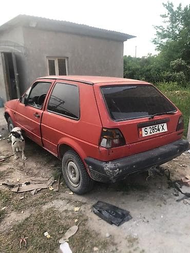 Volkswagen Golf: 1986 г., 1.3 л, Механика, Хэтчбэк